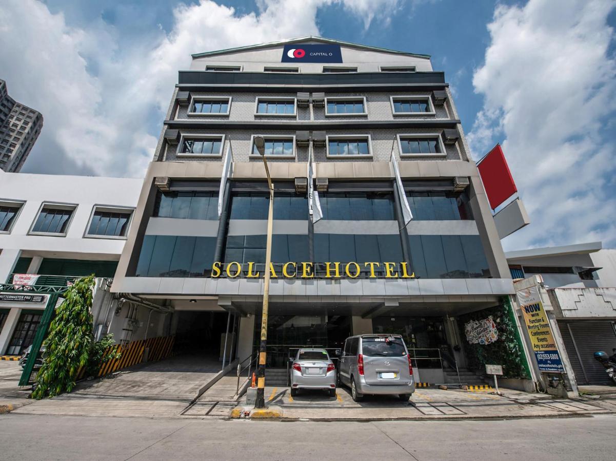 Capital O 146 Solace Hotel Makati City Exterior foto